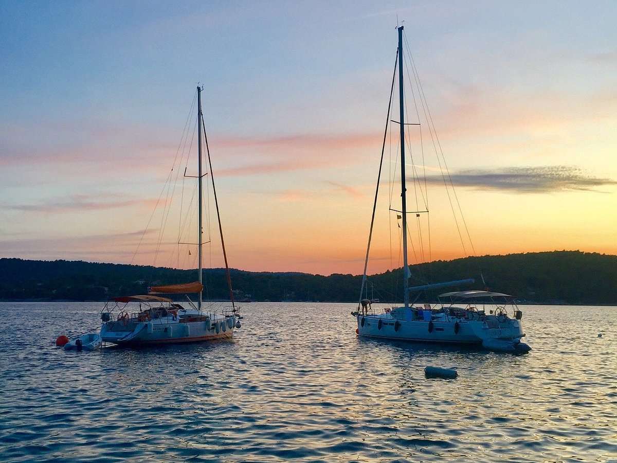 Croatia Remains a Top Sailing Destination in 2026 – Discover the Reasons - SunLife Sailing Yachts at Sunset