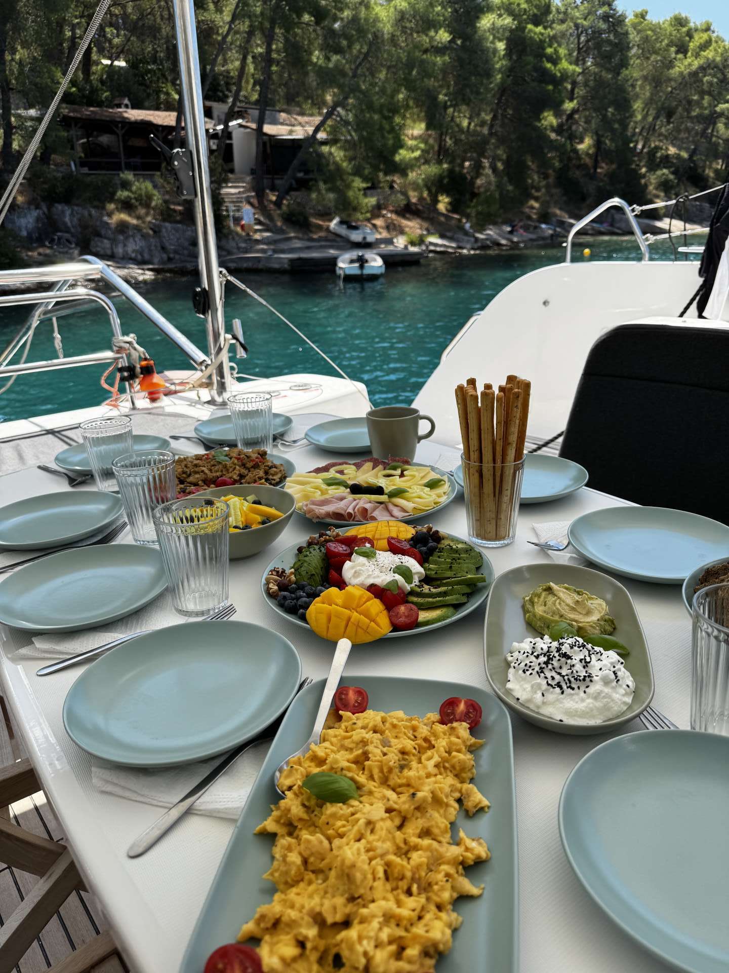 🧭 QUIZ: Is Sailing in Croatia Your Ideal Vacation? - Lunch on a catamaran with a sea view in Croatia