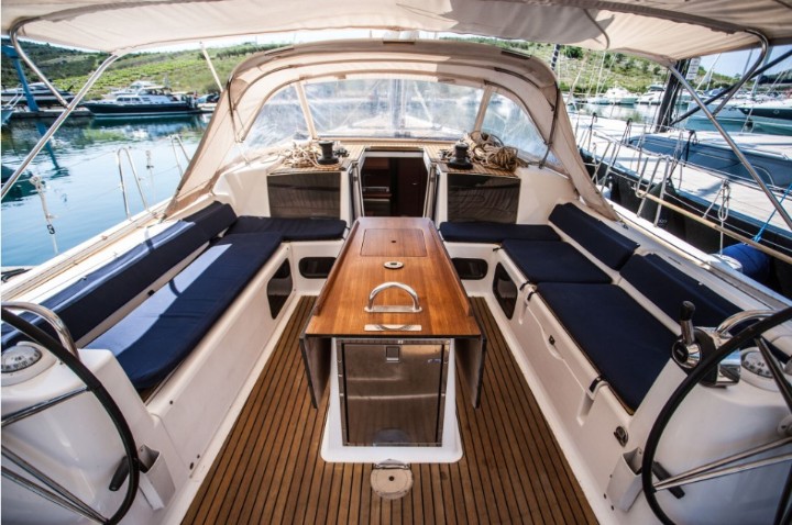 Dufour 56 Exclusive - 