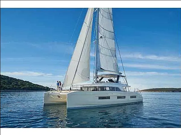 Lagoon Sixty 5