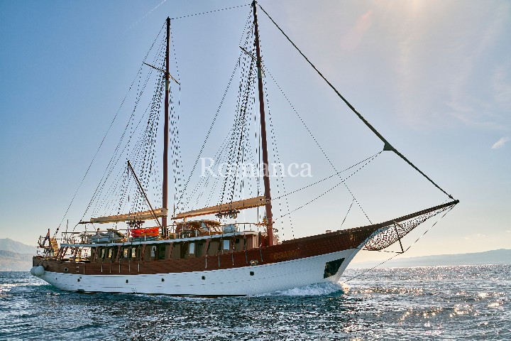 ROMANCA - 
