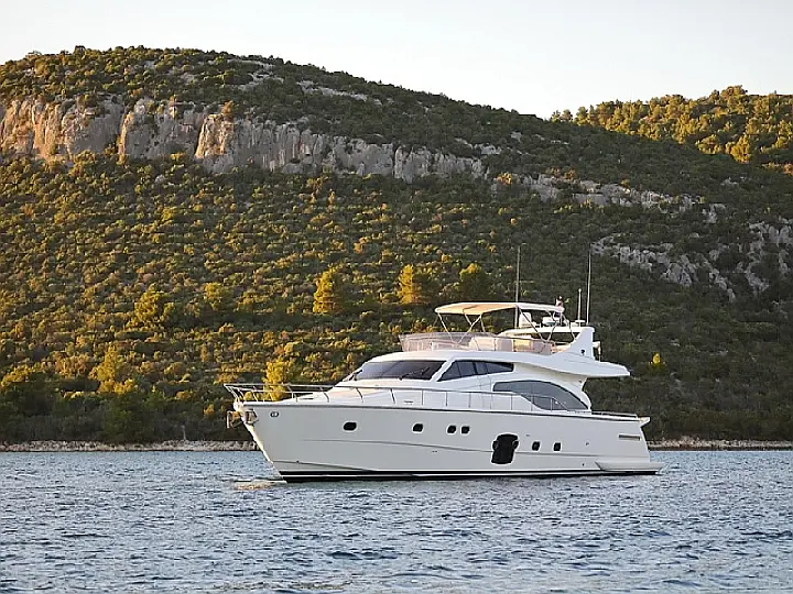 Ferretti 681 - 