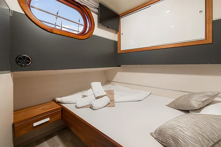 VELAR - 