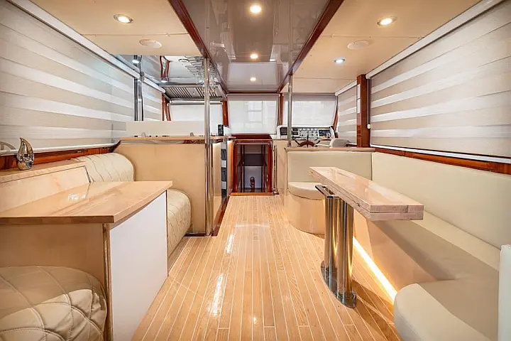 VELAR - 