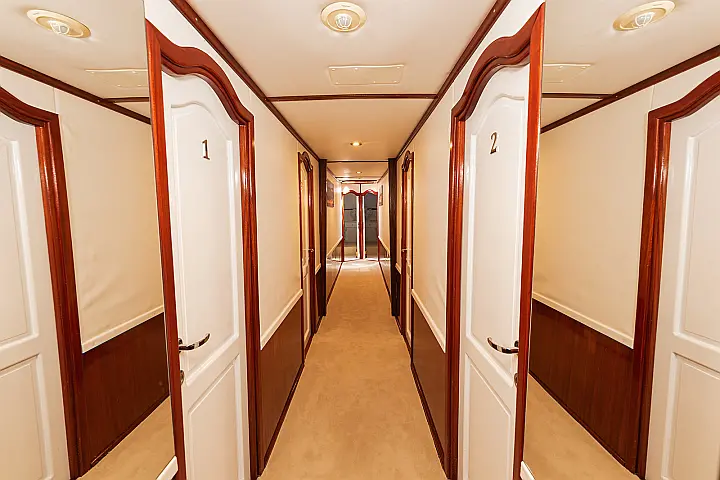 AURUM - 