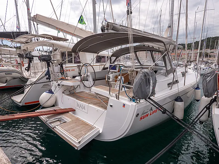 Hanse 418 - 