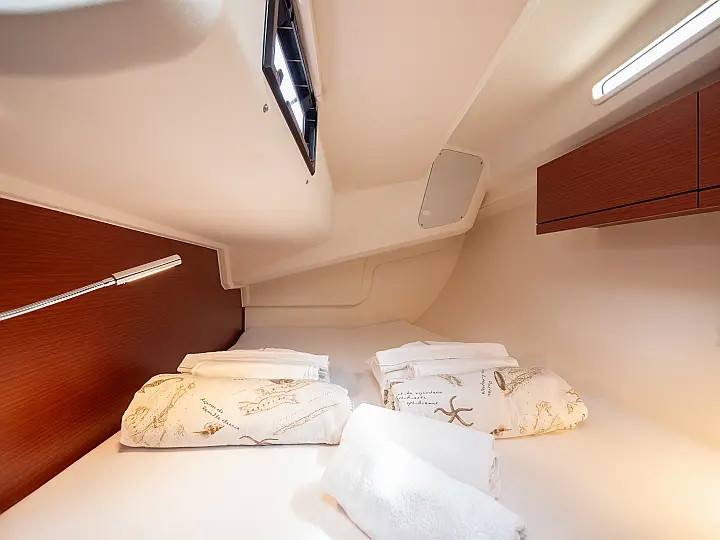 Hanse 418 - 