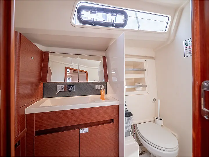 Hanse 418 - 