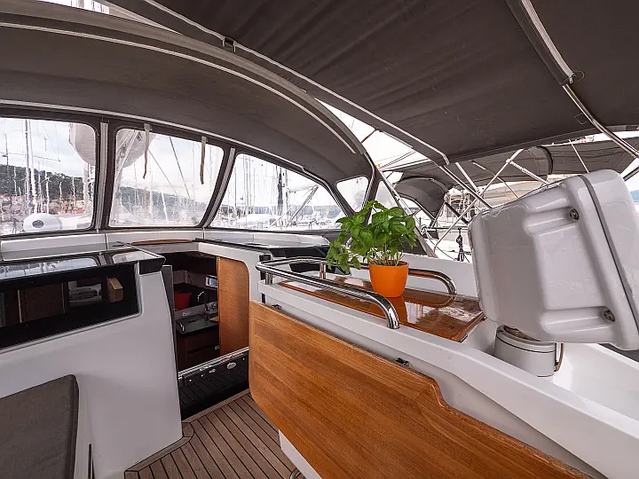 Hanse 418 - 