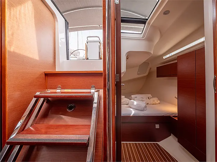 Hanse 418 - 