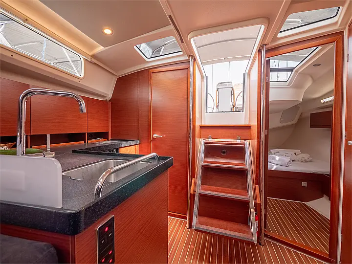 Hanse 418 - 