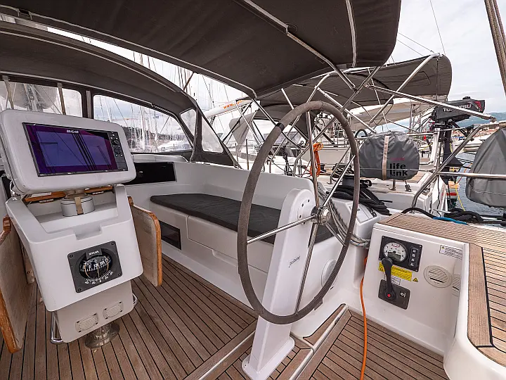 Hanse 418 - 