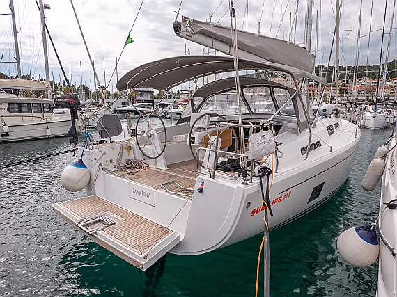 Hanse 418