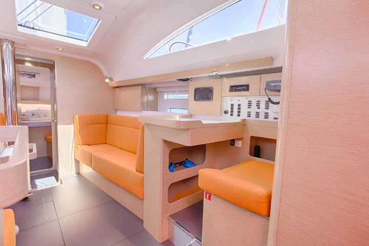 Elan 45 Impression - Elan 45 Impression Charter Croatia