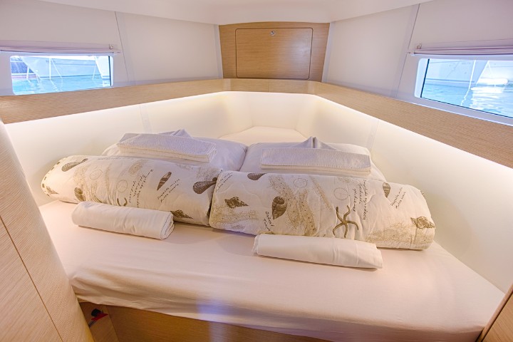 Elan 45 Impression - Elan 45 Impression Charter Croatia